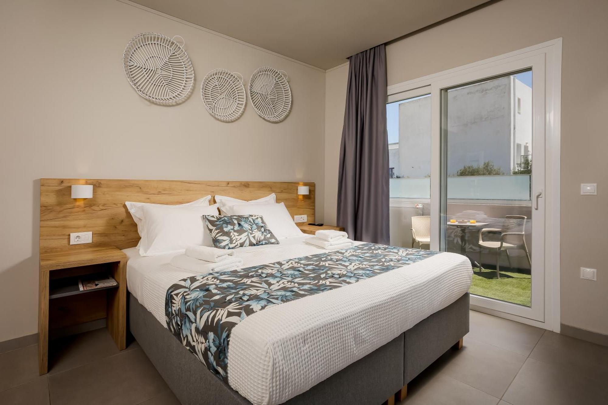 Sarpidon Suites Ajía Marína Kültér fotó